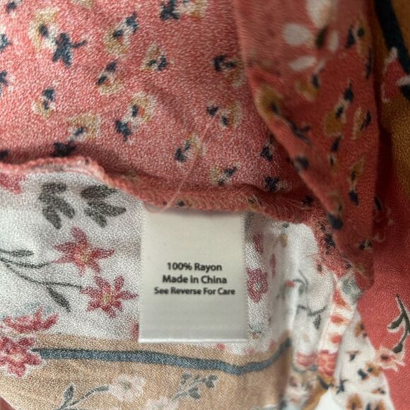 Coral Bay Women's 3/4 Sleeve Button-Up Elastic Cuff Floral Blouse Tunic Size M - Picture 6 of 8